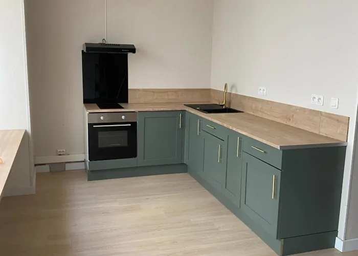 Au Pied Du Chateau 3* Лурд