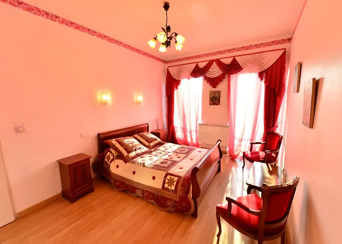 Au Pied Du Chateau Bed and breakfast Lourdes