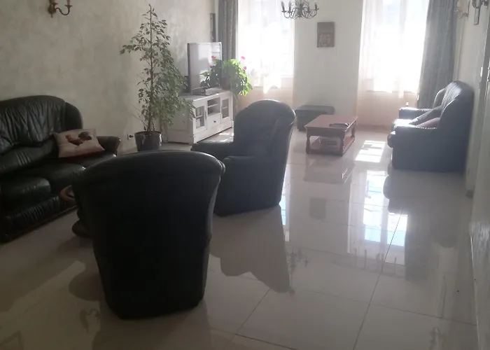 Bed and breakfast Au Pied Du Chateau